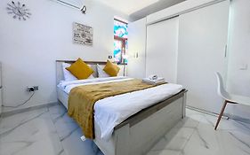 White Studio